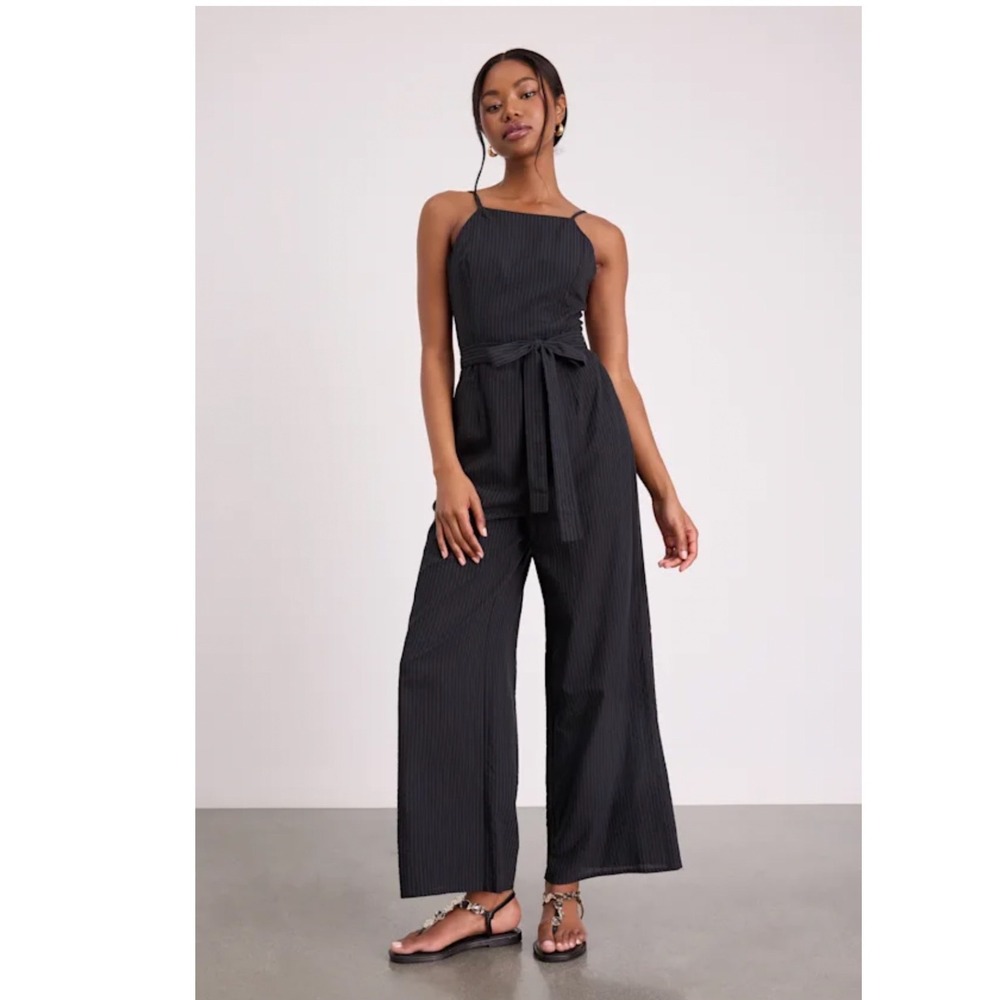 Lulus Messina Black Striped Wide-Leg Jumpsuit Size Large New with tags!